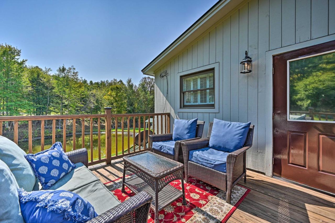 Cozy Apt With Hot Tub And Deck, 10 Mi To Stowe Resort! Exterior photo