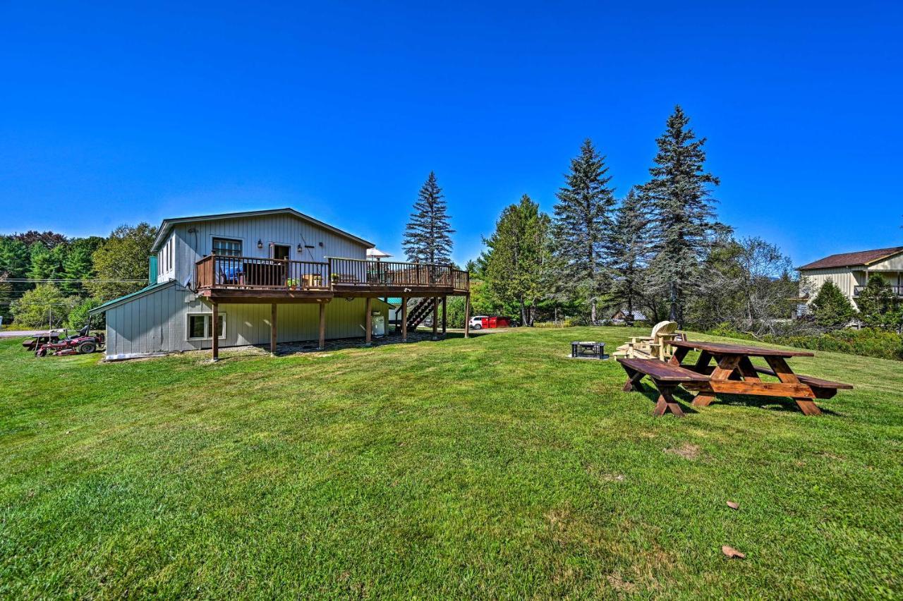 Cozy Apt With Hot Tub And Deck, 10 Mi To Stowe Resort! Exterior photo